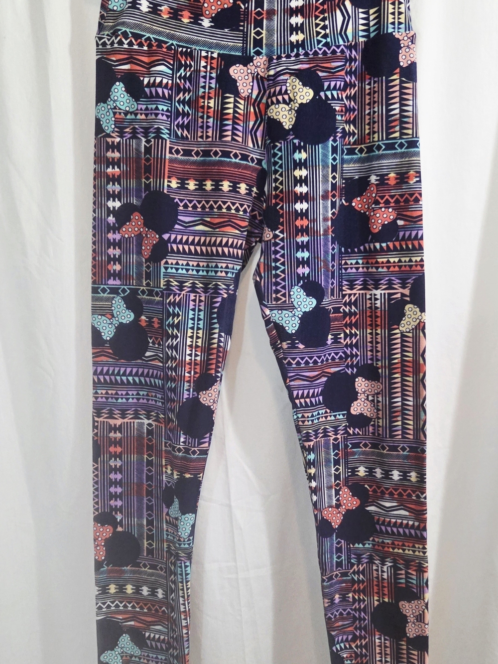 LuLaRoe Disney Minnie Mouse Geometric Leggings OS One Size Soft Stretch